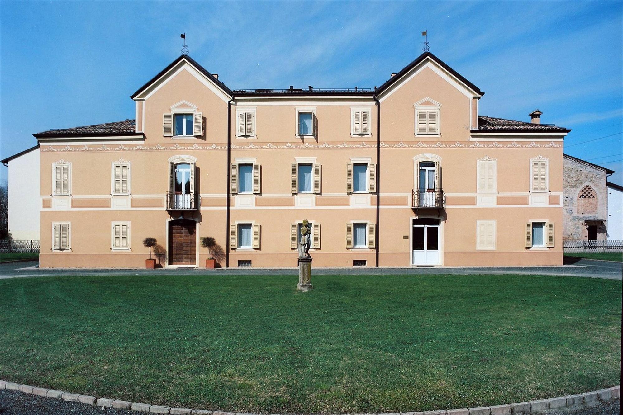 Villa Meli Lupi - Residenze Temporanee Parma Esterno foto